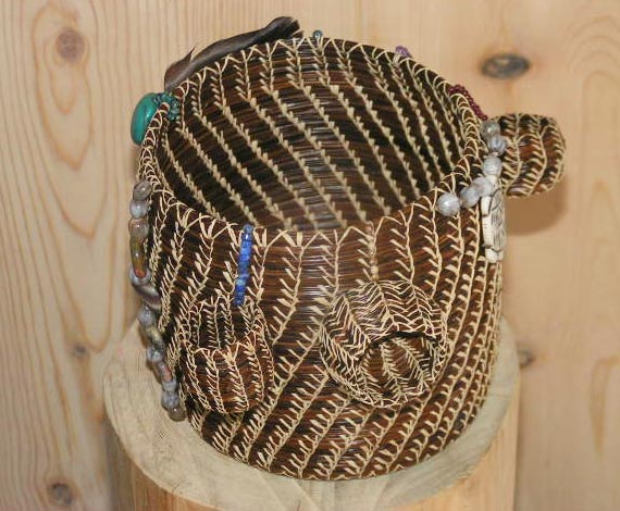 Story Teller - Basket Grandmother